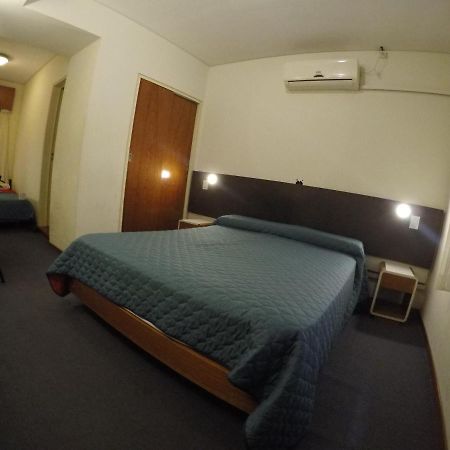 Hotel Riviera Cordoba Bagian luar foto